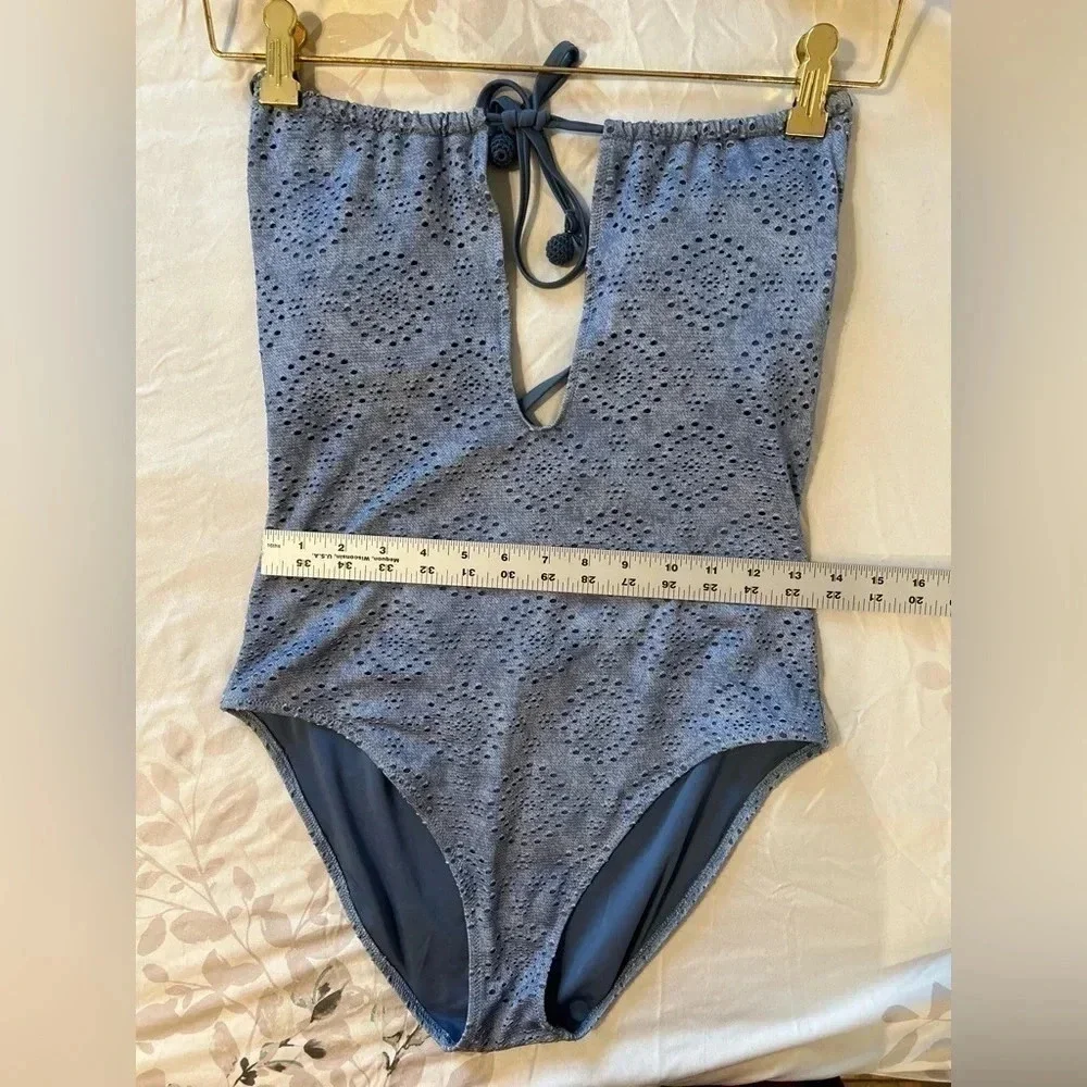 Aerie crochet one piece bathing suit crisscross back in baby blue size medium - Picture 9 of 9